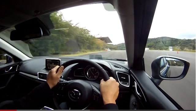 ドライバーの興奮が伝わる、新型アクセラXDの試乗レポート動画
